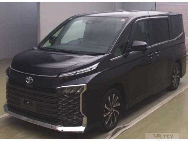 2023 Toyota Voxy