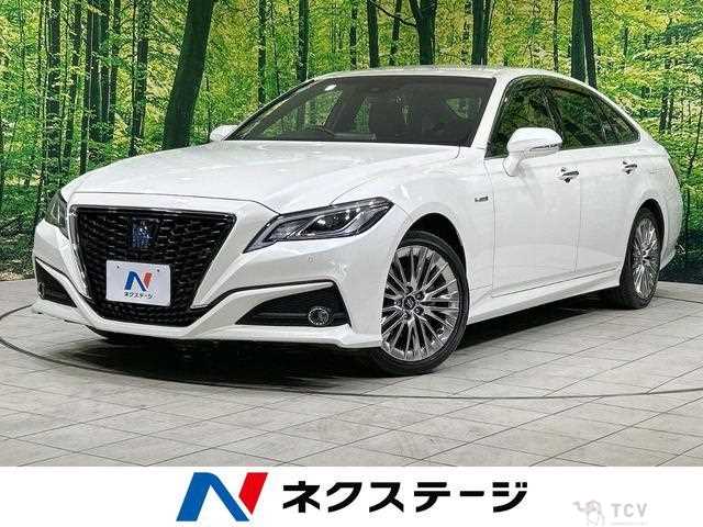 2020 Toyota Crown Hybrid