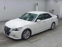 2013 Toyota Crown
