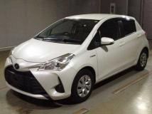 2017 Toyota Vitz