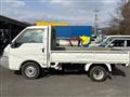 2005 Mazda Bongo Truck