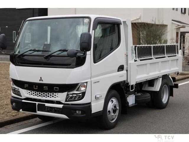2025 Mitsubishi Fuso Canter