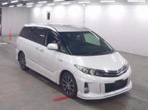 2013 Toyota Estima Hybrid