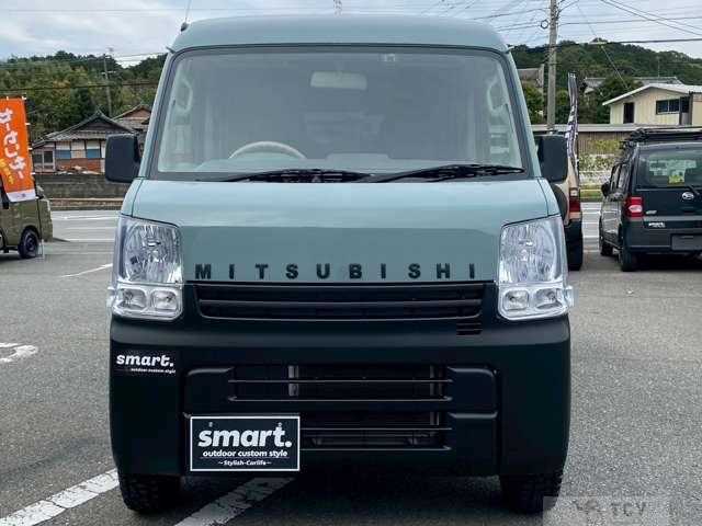 2021 Mitsubishi Minicab Van