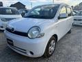 2003 Toyota Sienta