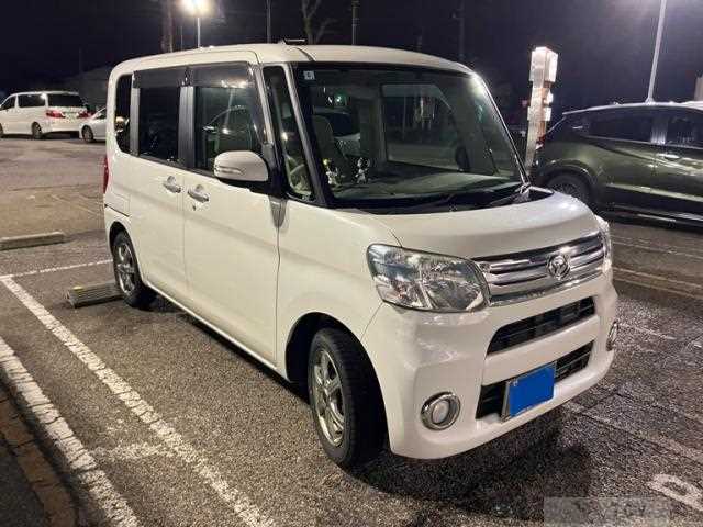 2014 Daihatsu Tanto