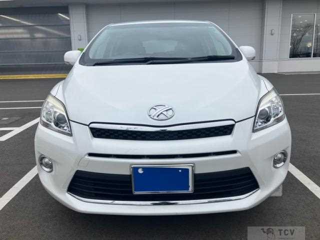 2011 Toyota Mark X Zio