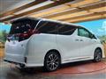 2016 Toyota Alphard Hybrid