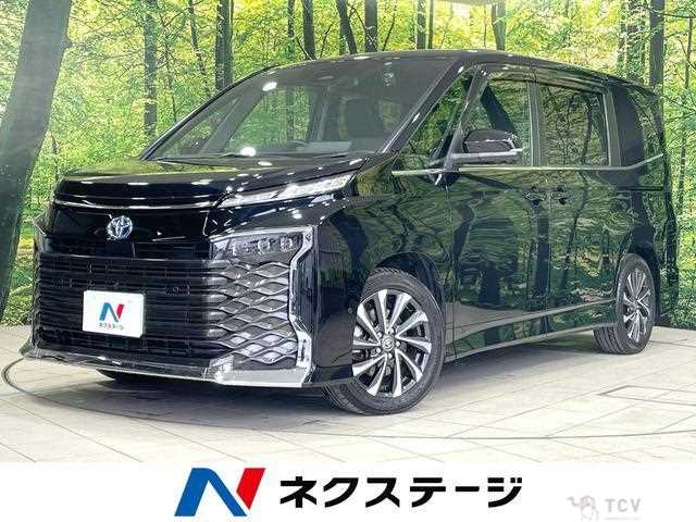 2023 Toyota Voxy