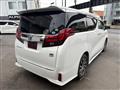 2016 Toyota Alphard Hybrid