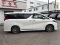 2016 Toyota Alphard Hybrid