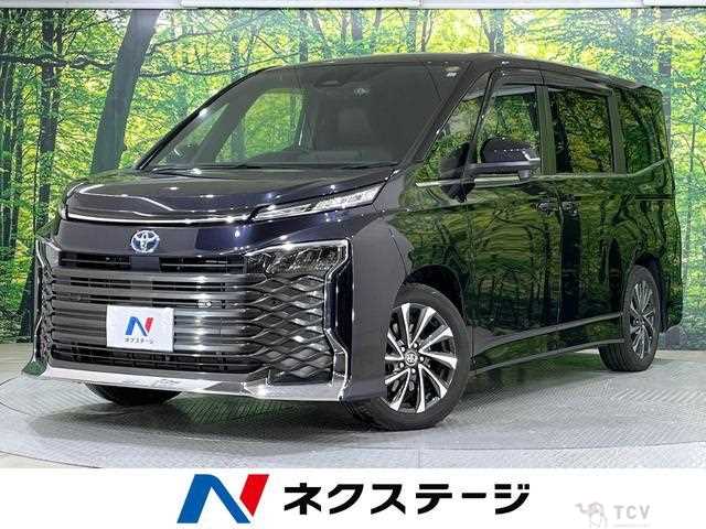 2023 Toyota Voxy