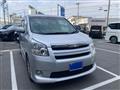 2009 Toyota Noah