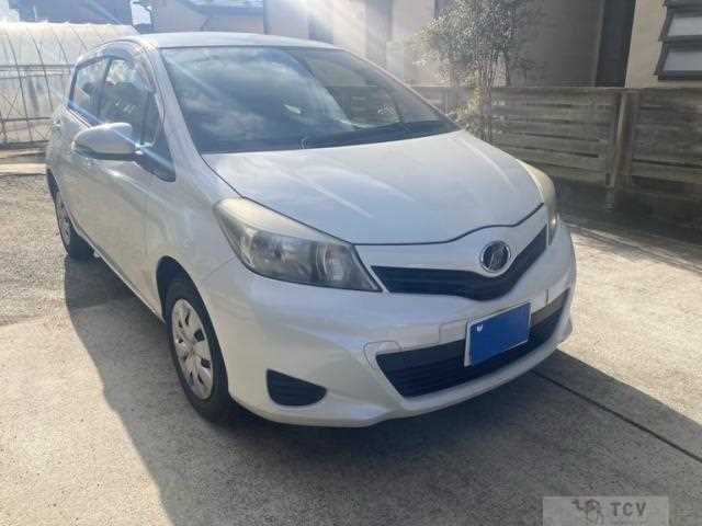 2013 Toyota Vitz