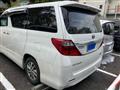 2013 Toyota Alphard Hybrid