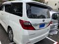 2013 Toyota Alphard Hybrid