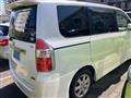 2009 Toyota Noah