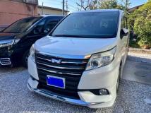 2015 Toyota Noah