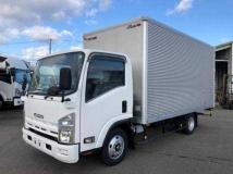2009 Isuzu Elf Truck