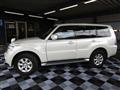 2012 Mitsubishi Pajero