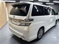 2013 Toyota Vellfire