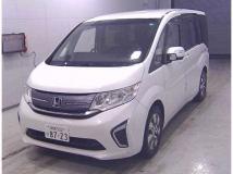 2015 Honda Step WGN