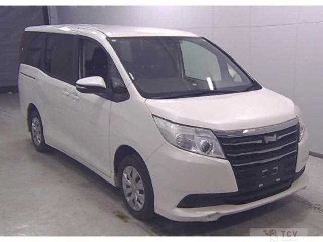 2015 Toyota Noah