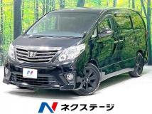 2013 Toyota Alphard G