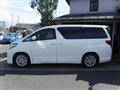 2012 Toyota Alphard G