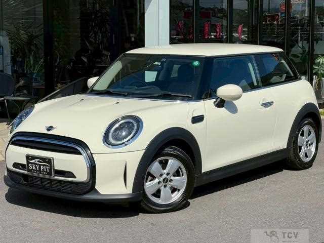 2021 BMW MINI