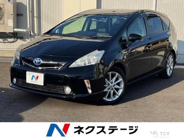 2012 Toyota PRIUS α