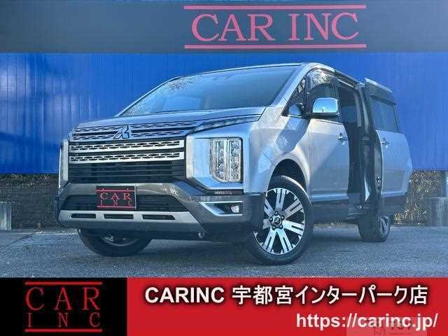 2019 Mitsubishi Delica D5