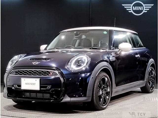 2022 BMW MINI