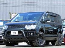 2017 Mitsubishi Delica D5
