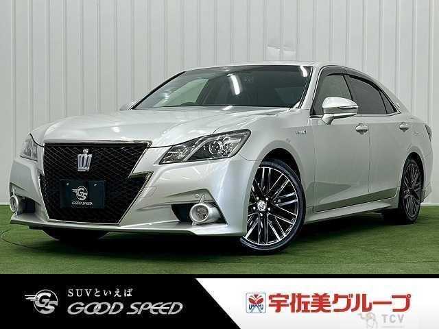 2015 Toyota Crown Hybrid