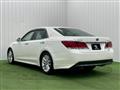 2014 Toyota Crown Hybrid