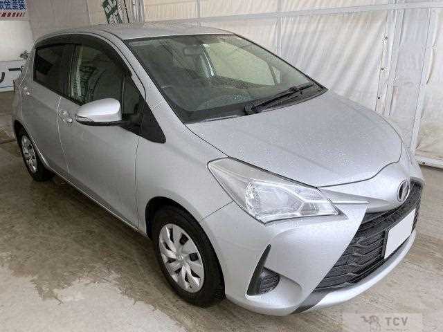 2017 Toyota Vitz