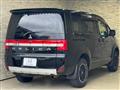 2017 Mitsubishi Delica D5