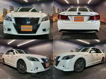 2013 Toyota Crown Hybrid