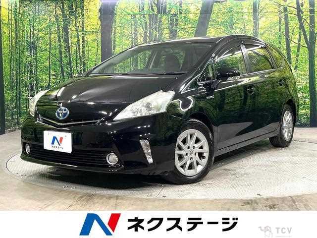 2013 Toyota PRIUS α