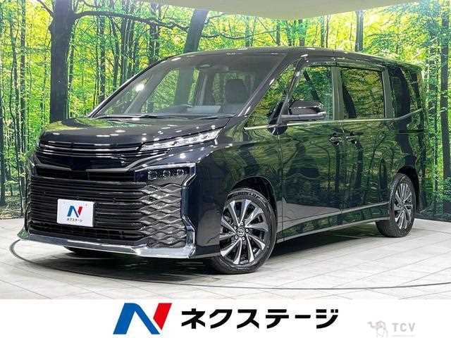 2023 Toyota Voxy