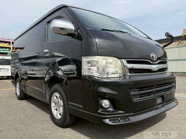 2011 Toyota Hiace Wagon