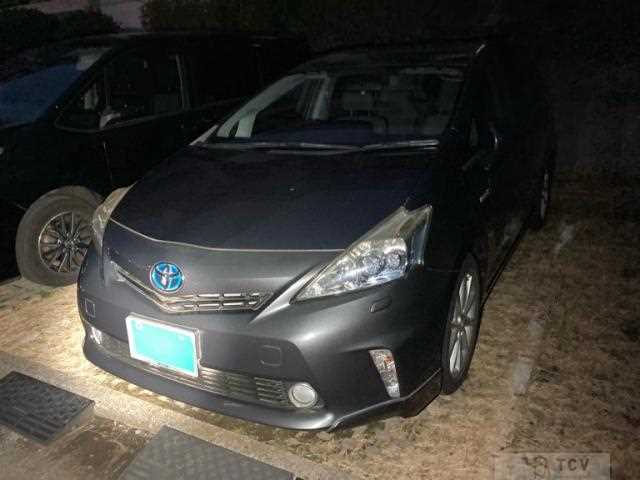 2012 Toyota PRIUS α