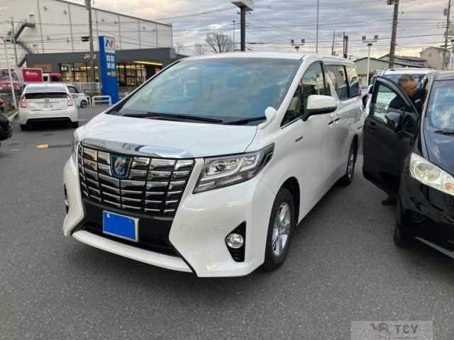 2017 Toyota Alphard Hybrid
