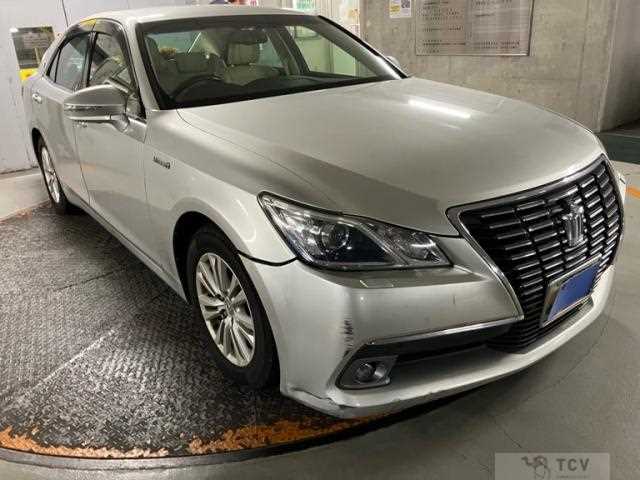 2013 Toyota Kluger Hybrid