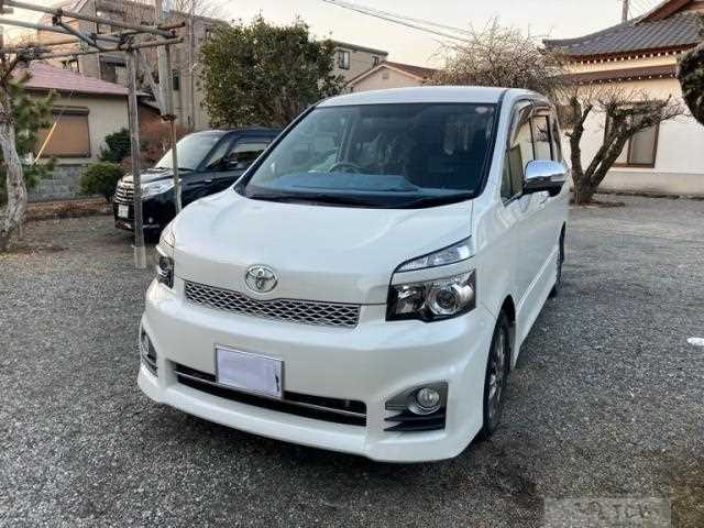 2011 Toyota Voxy