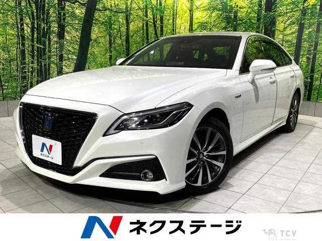 2018 Toyota Crown Hybrid