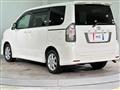 2009 Toyota Voxy