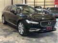 2017 Volvo V90