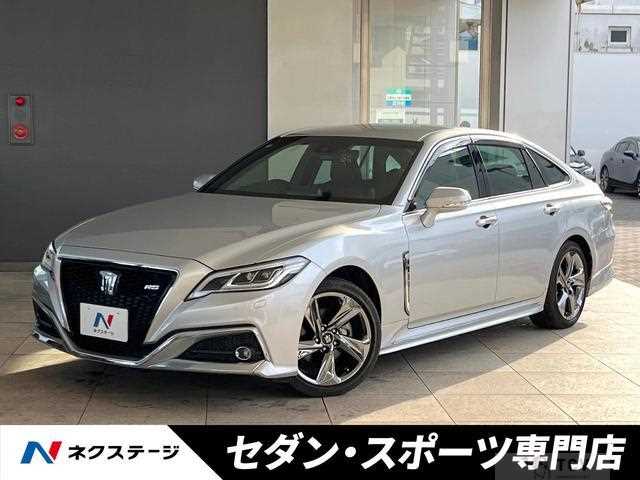 2020 Toyota Crown Hybrid